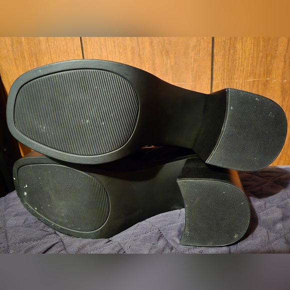 Madden Girl Grace Boots - Picture 3 of 3